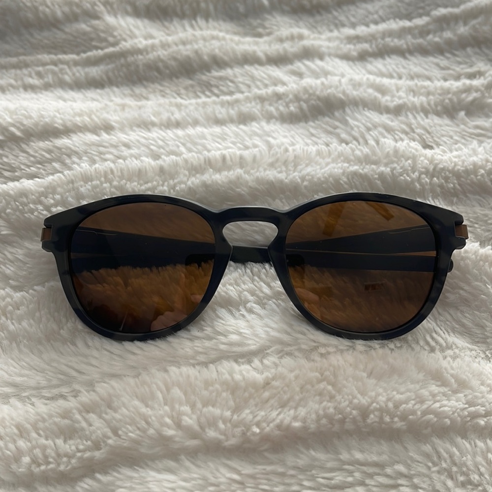 Oakley sunglasses